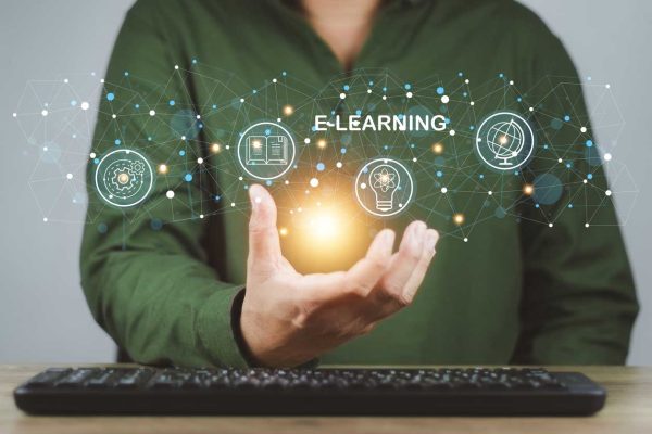 The Pros and Cons of Offering Discounted Pricing On Your Online Course