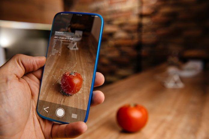 Augmented reality application using artificial intelligence for recognizing food