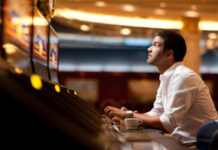 Casino slot machine player