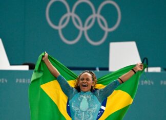 Paris-France, August 5, 2024, artistic gymnastics. Rebeca Andrade wins gold medal at the Paris Games.