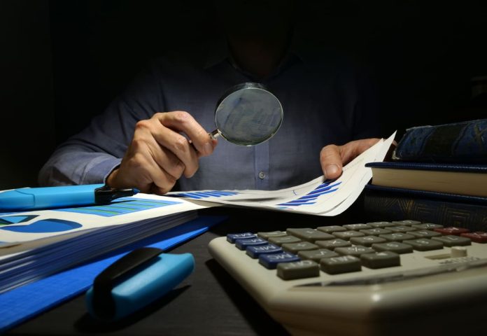 Error: Checks financial report